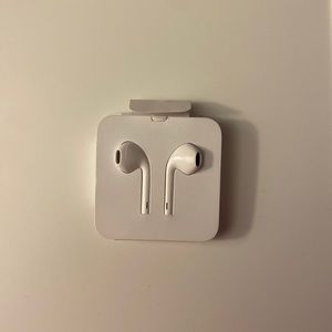 APPLE WIRED AIRPODS